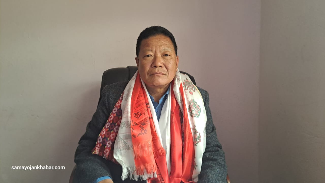 खोटाङमा एमाले दुई धारमा विभाजन भएको हो ?