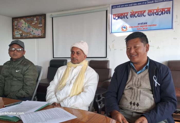 ३५ दिनभित्र शिसाजन्य बोतल व्यवस्थापन नगरे पूर्णरुपले प्रतिबन्ध लगाउँदै नगरपालिका